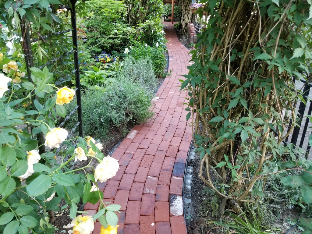 Mutual Materials Clay Pavers